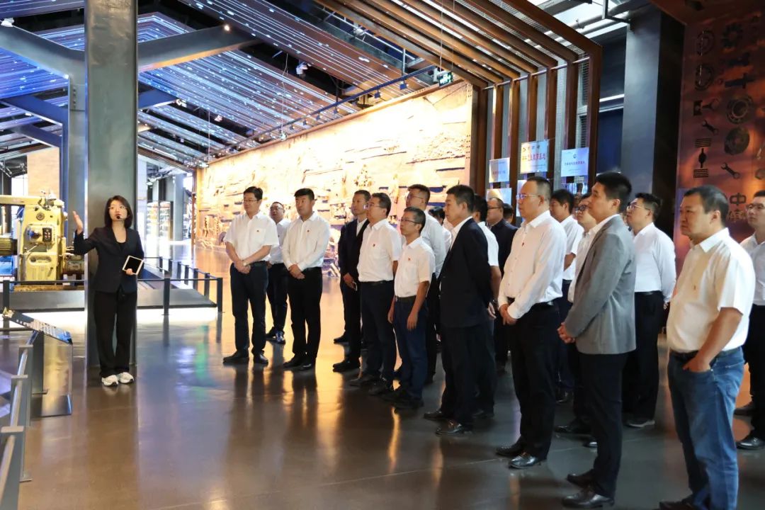 1697698384125919.jpg 1.jpg