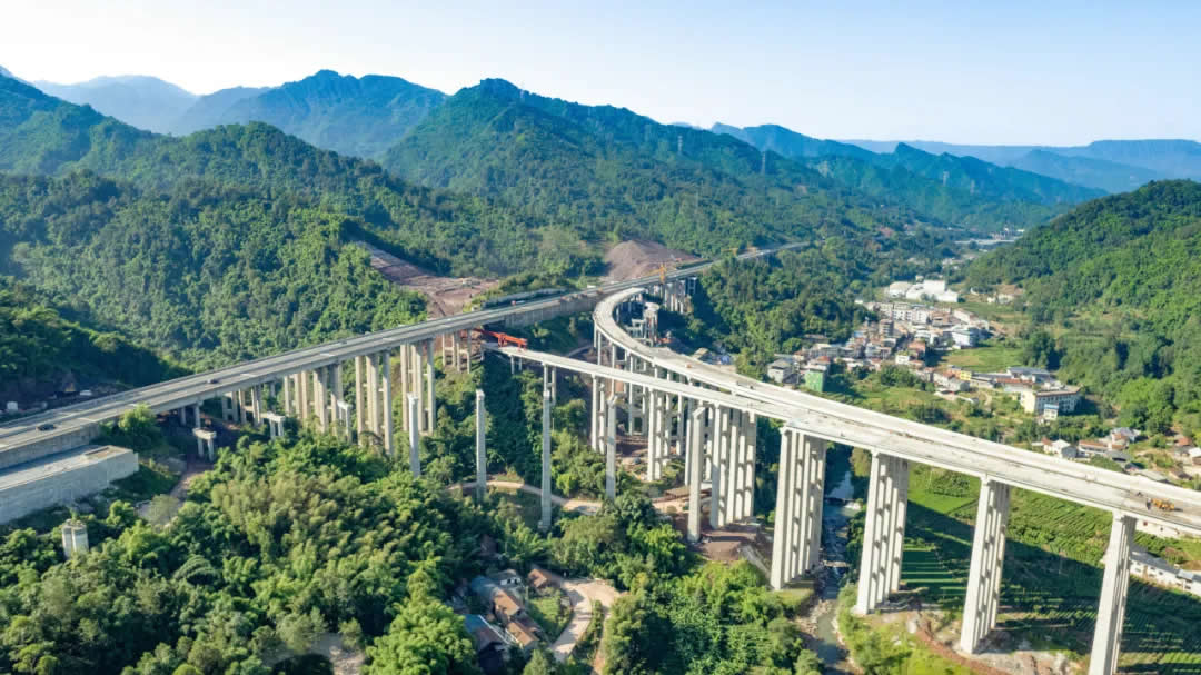 1728888117308968.jpg 1.jpg