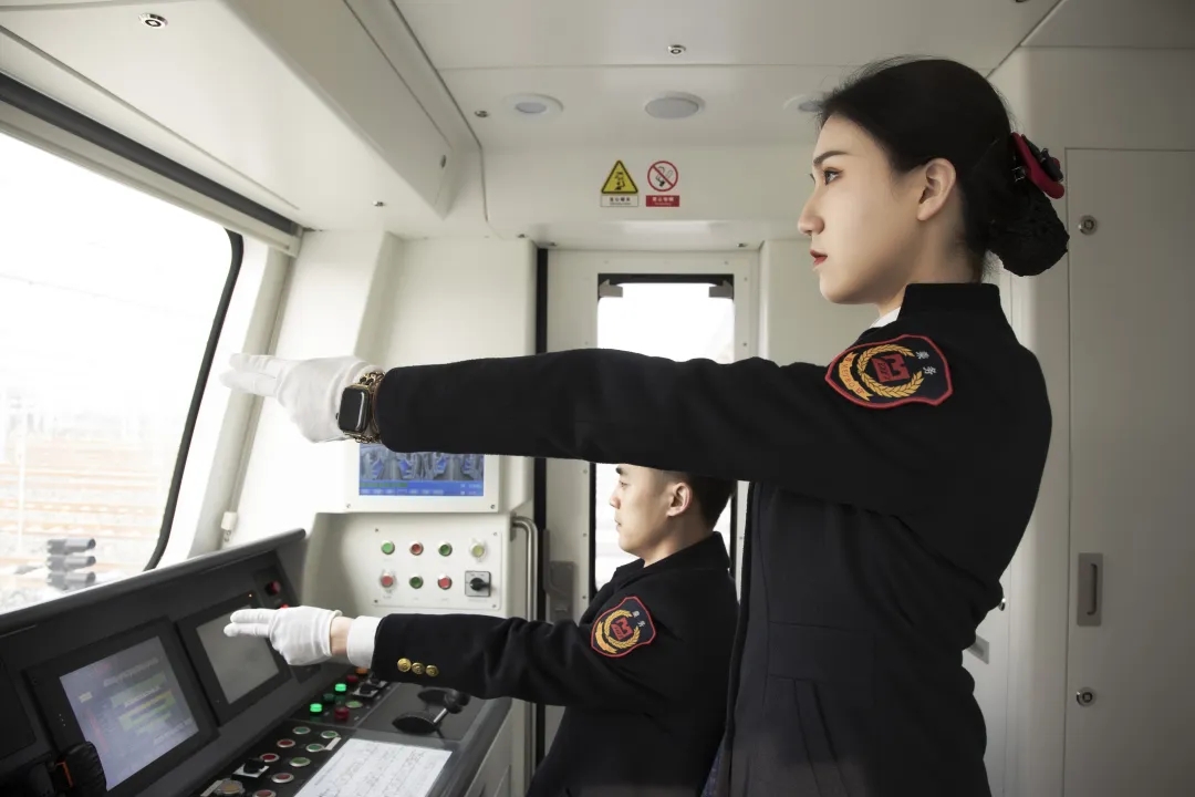 1755068864665572.jpg 1.webp (5).jpg