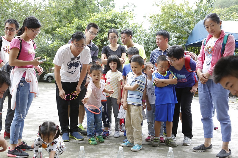 6.套圈游戲1.jpg 6.套圈游戲1.jpg